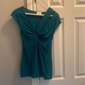 Deletes top, green, size s. Cotton/Spandex